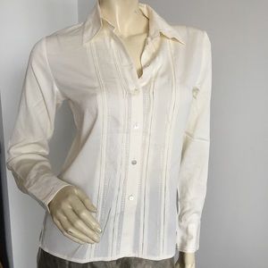 Anne Taylor cream long sleeved button down blouse with vertical stitched accents
